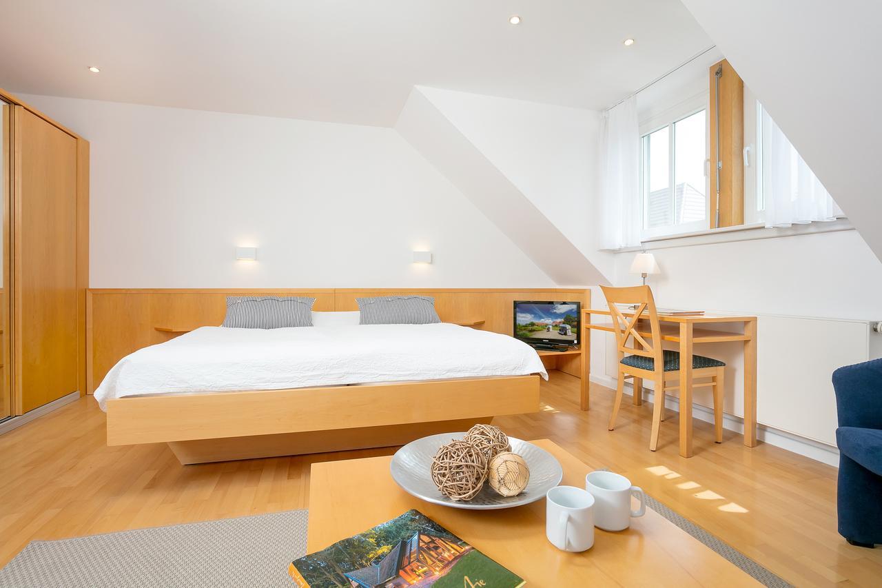 H.W.S. Hotel Der Wilde Schwan Загард Екстериор снимка